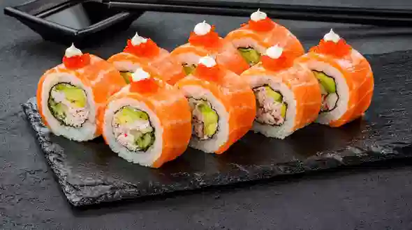 Piros Sárkany (8 db) étel a(z) SUSHI MASTER menüjében Piros Sárkany (8 db) menü a(z) SUSHI MASTER-től